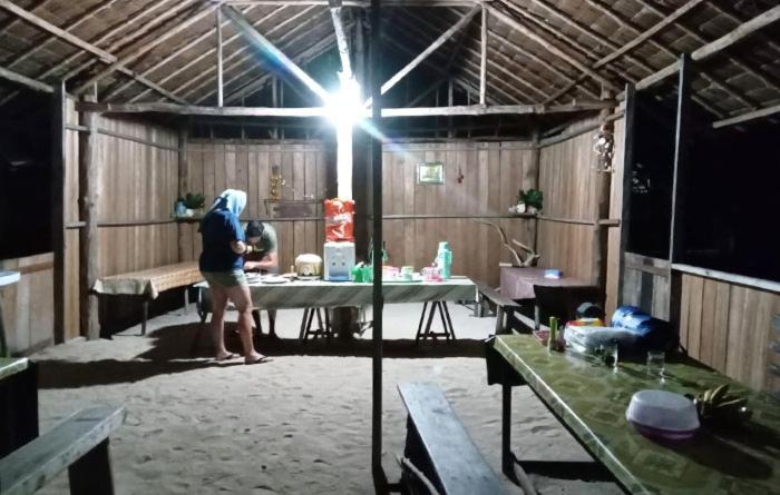 Mawar Homestay Besir Extérieur photo